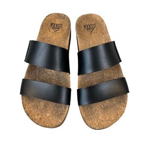 Reef Women’s Cushion Vista Hi Sandals Black Size 8 Platform Slip On Comfort